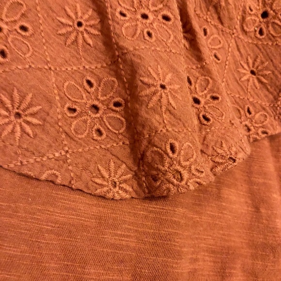 Rust Off-the-Shoulder AE Shirt - Picture 6 of 7